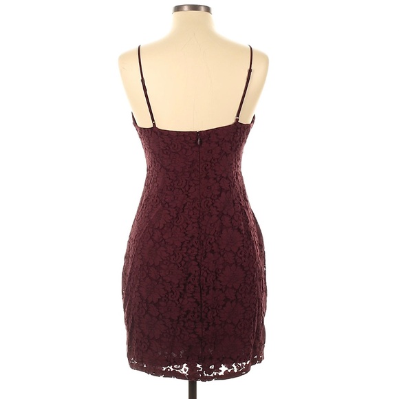 ASTR The Label Burgundy Lace Cocktail Dress Sz. Large - Picture 7 of 10